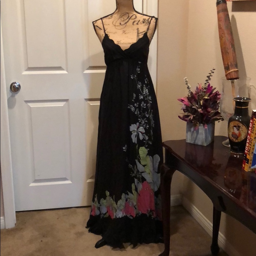 ❌SOLD❌ dress - Picture 1 of 7